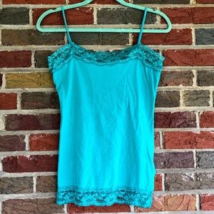 Delia’s turquoise cotton & lace cami